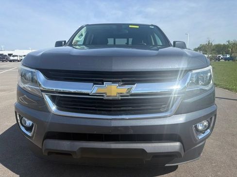 Used 2017 Chevrolet Colorado LT w/ LT Convenience Package RWD image 3