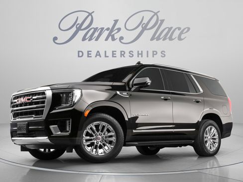 Used 2022 GMC Yukon SLT w/ SLT Premium Package AWD/4WD image 1
