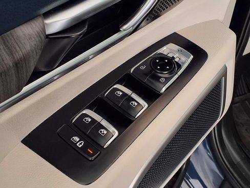 Used 2023 Kia Telluride EX w/ EX Captain's Chair Package FWD image 14