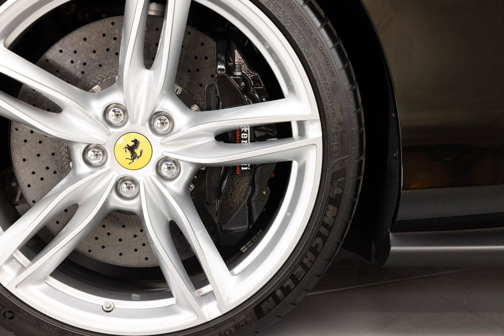 Certified 2023 Ferrari Roma RWD image 12