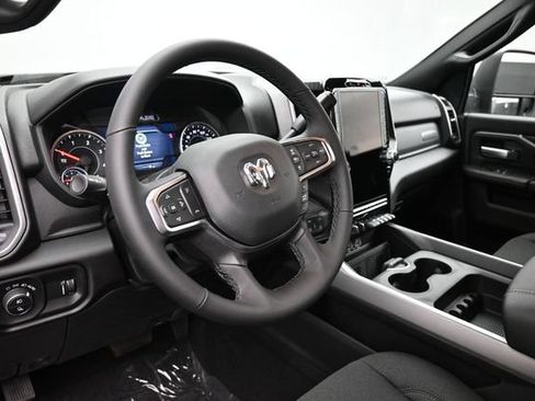 New 2026 RAM 2500 Big Horn AWD/4WD image 5