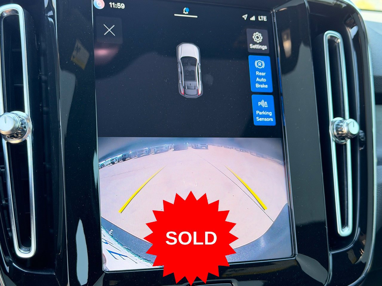 Certified 2023 Volvo C40 Recharge Core AWD/4WD image 25