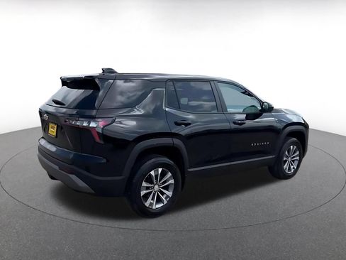Used 2025 Chevrolet Equinox LT FWD image 12