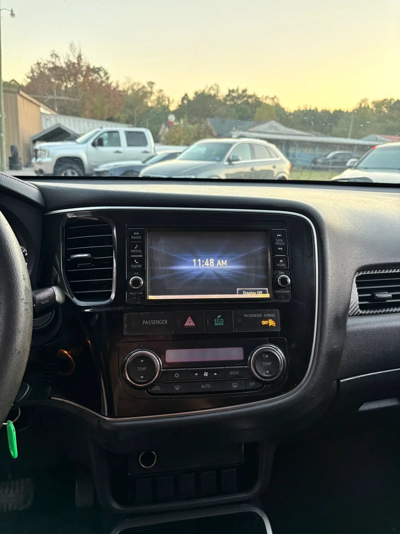 Used 2018 Mitsubishi Outlander ES AWD/4WD image 16