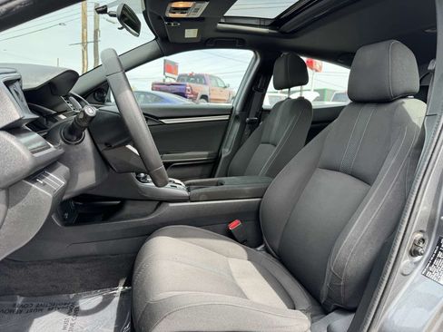 Used 2017 Honda Civic EX image 10