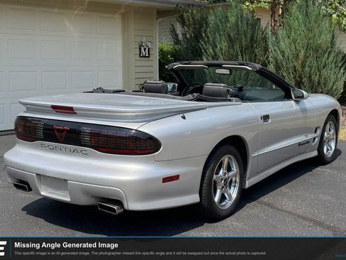 Used 1997 Pontiac Firebird Trans Am RWD image 8