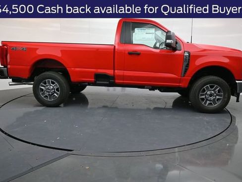 New 2025 Ford F350 XLT image 8