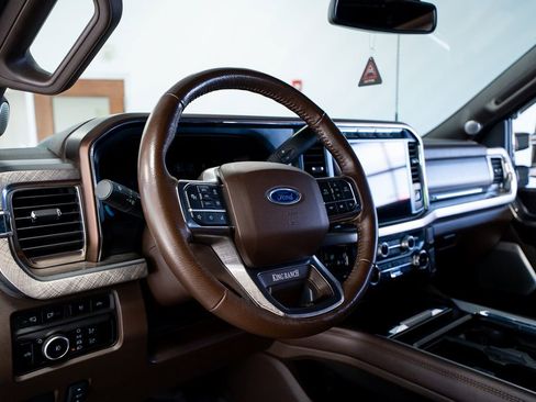 Used 2023 Ford F450 King Ranch w/ FX4 Off-Road Package AWD/4WD image 30