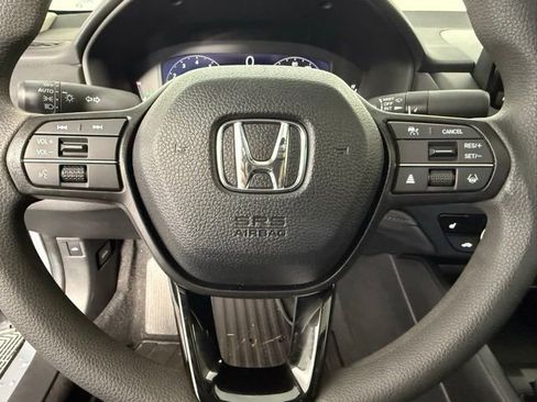 Used 2025 Honda Accord SE image 16