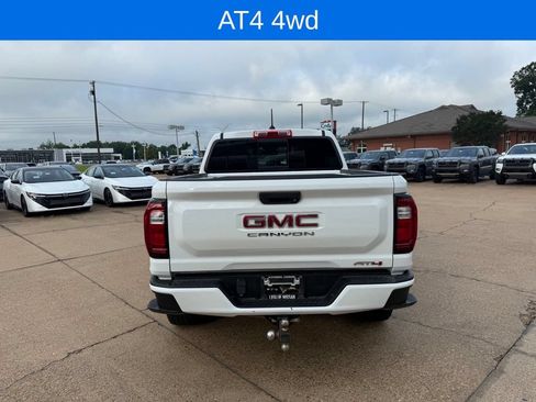 Used 2023 GMC Canyon AT4 AWD/4WD image 4