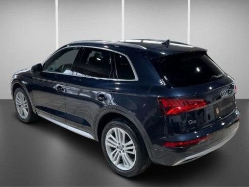 Used 2020 Audi Q5 Prestige image 5