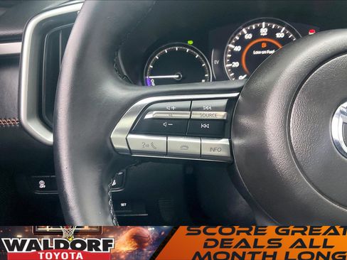 Used 2025 MAZDA CX-50 AWD 2.5 Hybrid w/ Premium Pkg image 23
