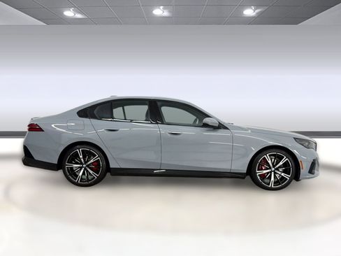 New 2027 BMW 540i xDrive AWD/4WD image 8