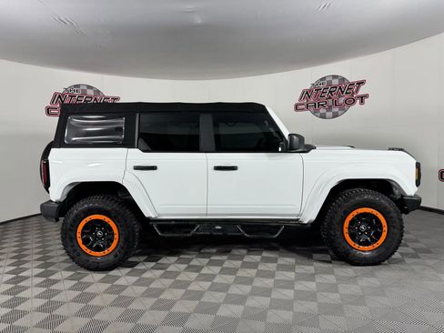 Used 2021 Ford Bronco Big Bend w/ Sasquatch Package image 8