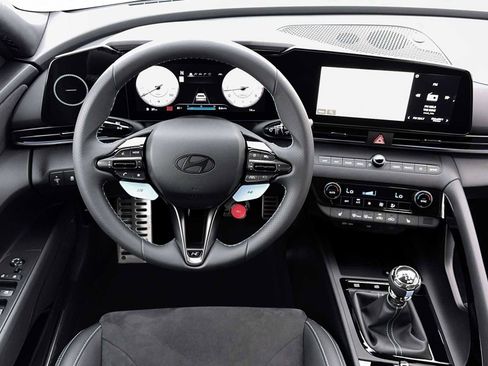 New 2026 Hyundai Elantra N w/ Cargo Package FWD image 17