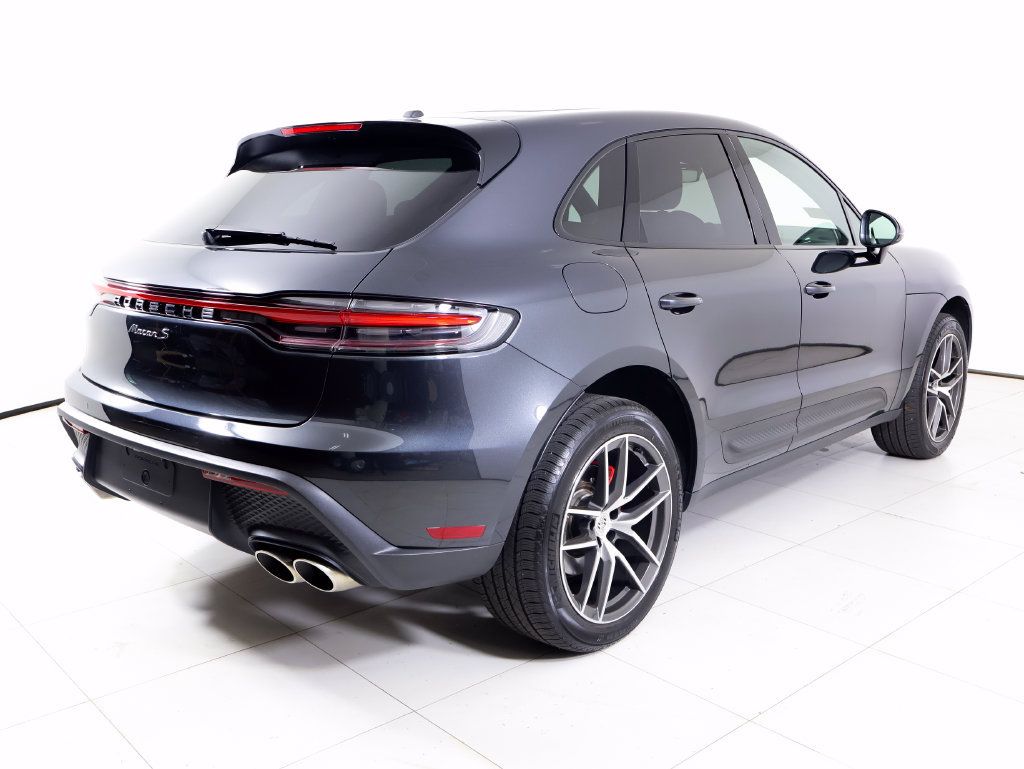 Certified 2026 Porsche Macan S AWD/4WD image 35