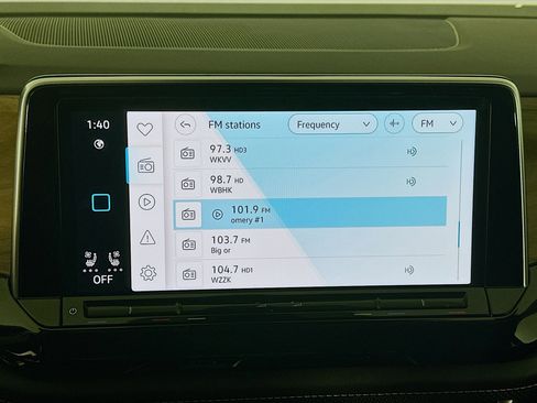 Used 2025 Volkswagen Atlas SE image 21