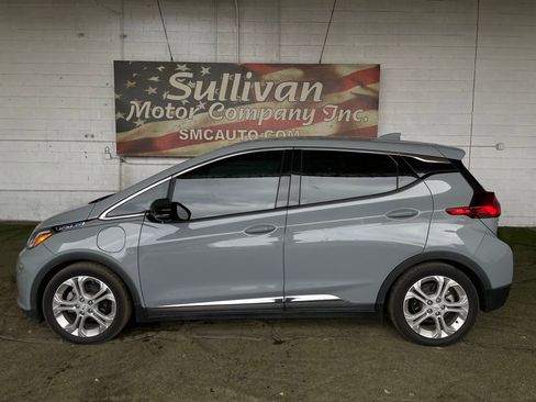 Used 2019 Chevrolet Bolt LT image 2