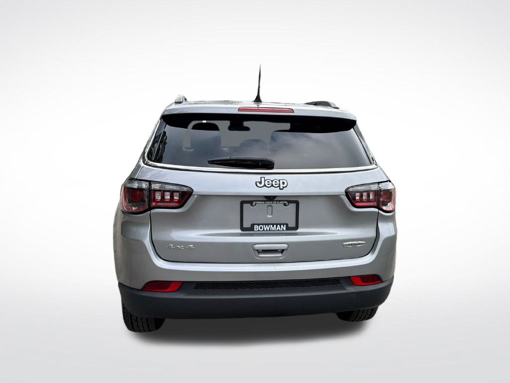 Used 2022 Jeep Compass Latitude AWD/4WD image 5