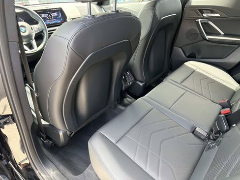 Used 2025 BMW X1 xDrive28i AWD/4WD image 10