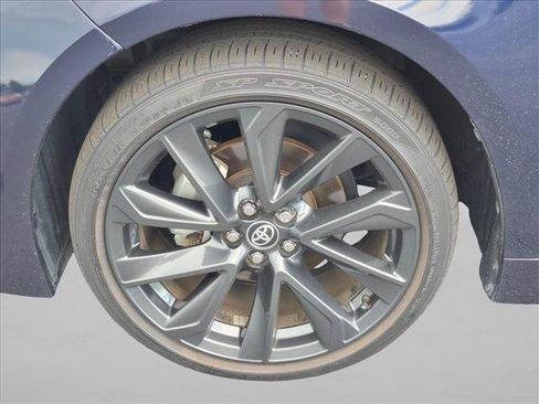 Used 2024 Toyota Corolla SE w/ SE Premium Package FWD image 10