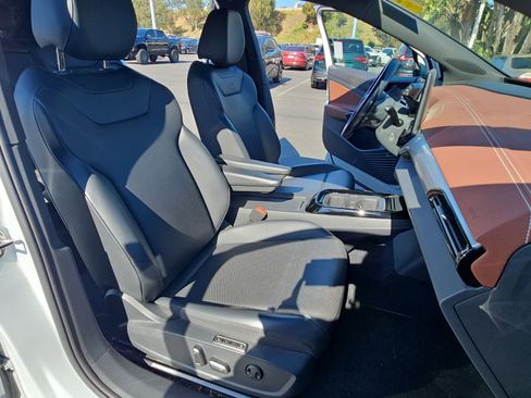 Certified 2022 Volkswagen ID.4 Pro S image 13