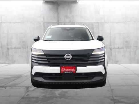 New 2026 Nissan Kicks SV image 4