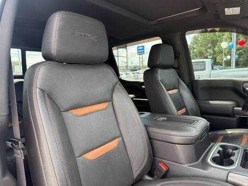 Used 2021 GMC Sierra 1500 AT4 w/ Technology Package AWD/4WD image 25