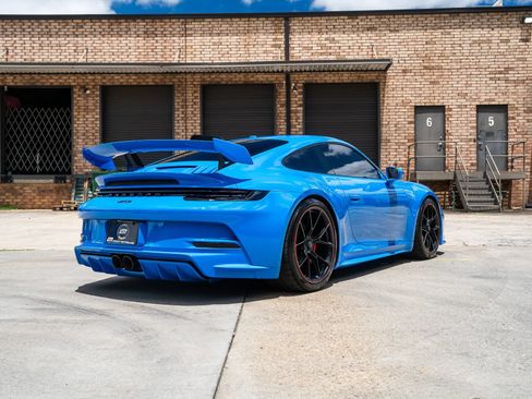 Used 2022 Porsche 911 GT3 RWD image 9