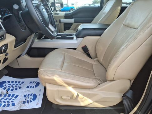 Used 2020 Ford F250 Lariat w/ Lariat Ultimate Package image 23