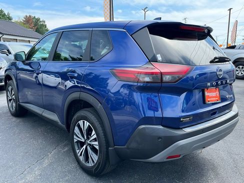 Used 2022 Nissan Rogue SV AWD/4WD image 5
