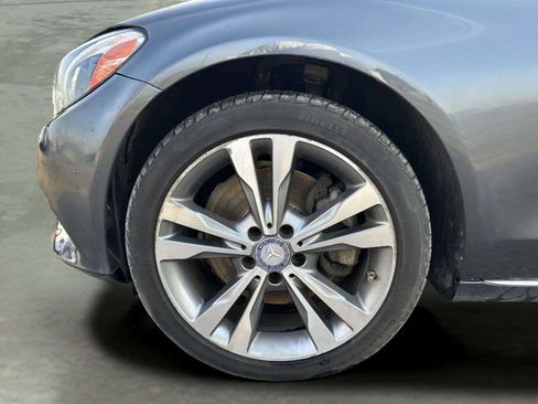 Used 2015 Mercedes-Benz C 300 C 300 4MATIC AWD 4dr Sedan image 35