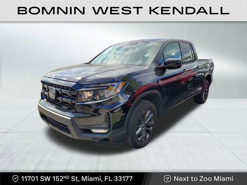 Used 2024 Honda Ridgeline Sport image 3
