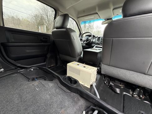 Used 2018 RAM 2500 Tradesman w/ Protection Group image 19