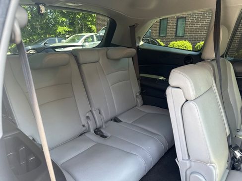 Used 2021 Honda Pilot Touring image 25