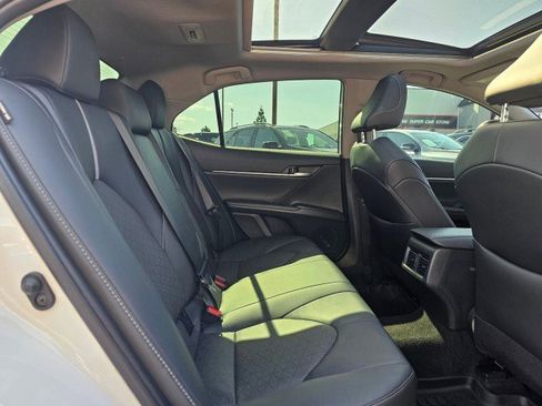 Used 2024 Toyota Camry XSE FWD image 13