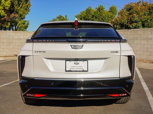 Certified 2024 Cadillac Lyriq Luxury RWD image 8