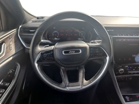 Used 2021 Jeep Grand Cherokee L Overland w/ Luxury Tech Group IV image 12