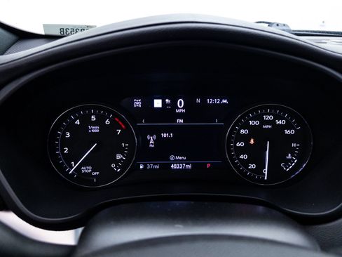 Used 2021 Cadillac XT4 Premium Luxury AWD/4WD image 36