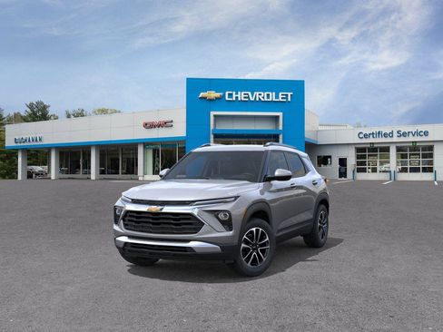 New 2026 Chevrolet TrailBlazer LT FWD image 8