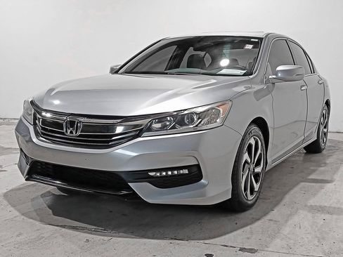 Used 2016 Honda Accord EX-L image 3