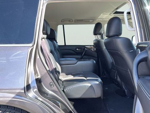 Used 2024 INFINITI QX80 Luxe AWD/4WD image 13