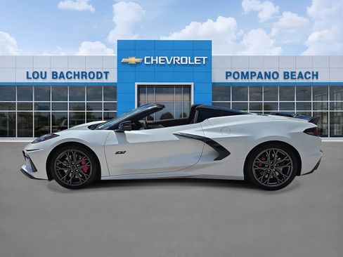 Used 2023 Chevrolet Corvette Stingray Premium Conv w/ Z51 Performance Package RWD image 4