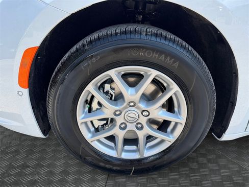 New 2026 Chrysler Pacifica Select image 14