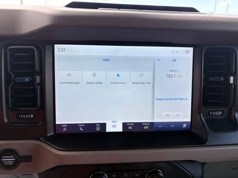 Used 2023 Ford Bronco Wildtrak AWD/4WD image 17