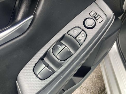 Used 2022 Nissan Sentra SV FWD image 22