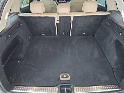 Used 2022 Mercedes-Benz GLC 300 4MATIC image 36