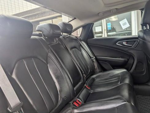 Used 2015 Chrysler 200 C w/ Sun/Sound Group image 19
