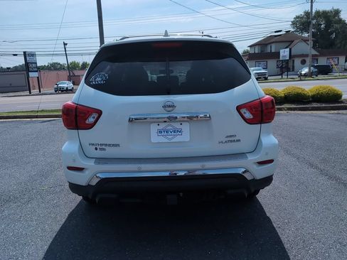 Used 2020 Nissan Pathfinder Platinum AWD/4WD image 6