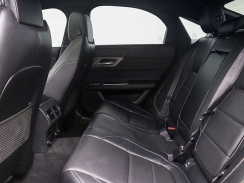 Used 2018 Jaguar XF S RWD image 25